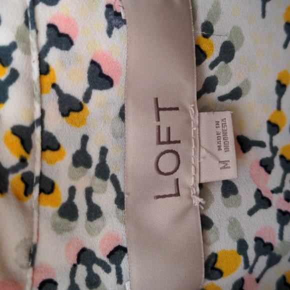 Loft flutter sleeve blouse - Picture 3 of 6